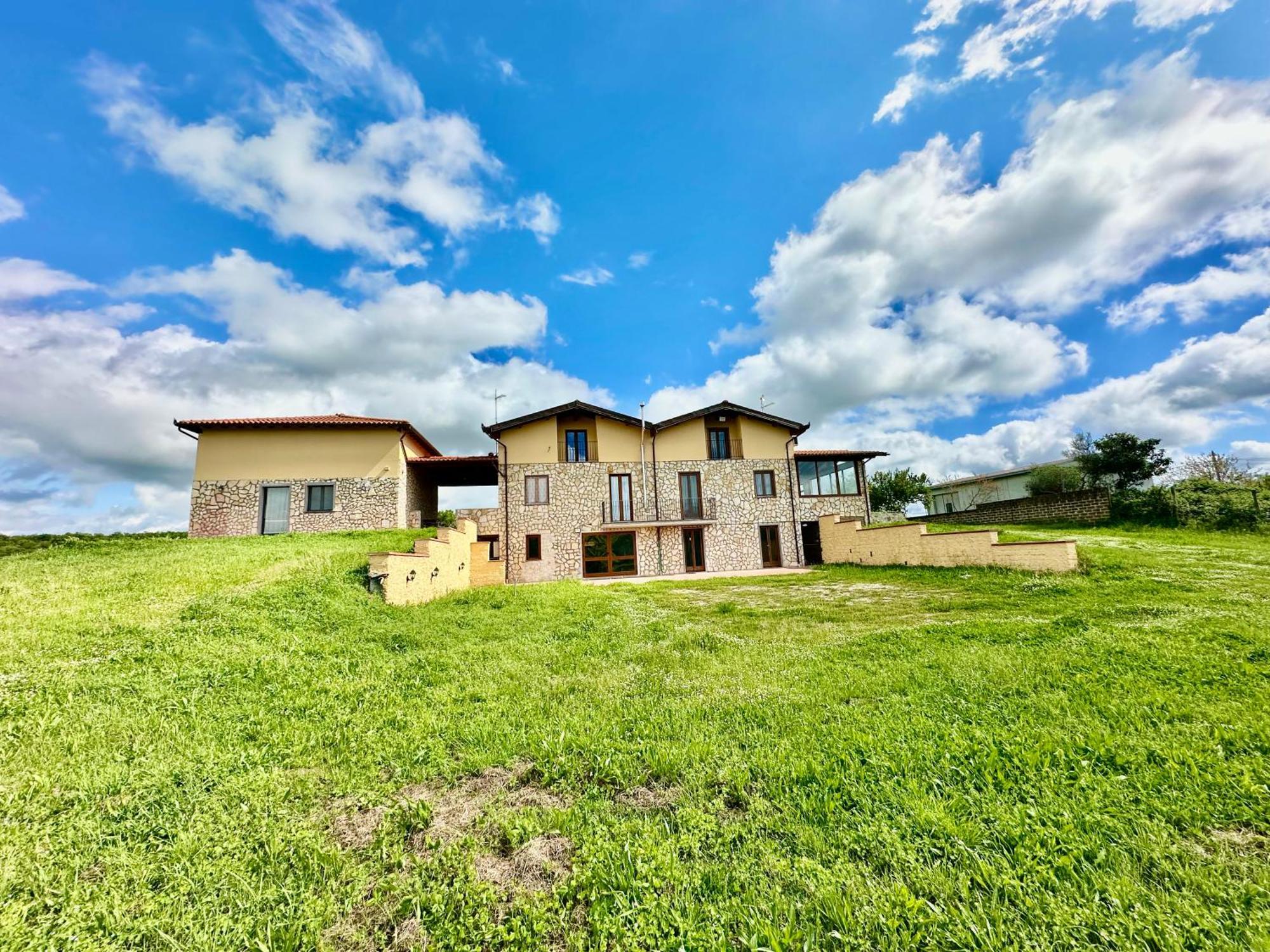 Villa Tuscia Apartments Tuscania Exterior photo